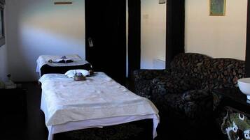 Grand Room | 1 bedroom, Egyptian cotton sheets, premium bedding, Select Comfort beds