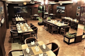Coffee shop - Tashi Namgay Grand Resort (Phuntsholing)
