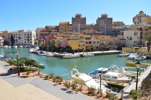 Great apartment with a private parking