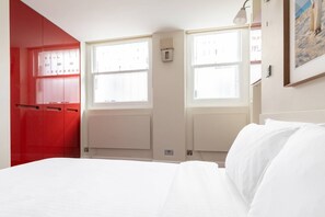 Apartment (3 Bedrooms)