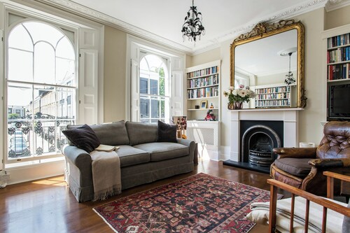 Gibson Square by Onefinestay