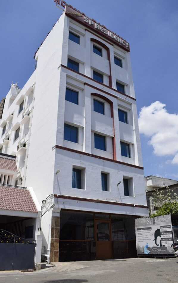 Fachada da propriedade