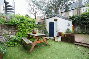 Garden - Remington Street by Onefinestay (London)
