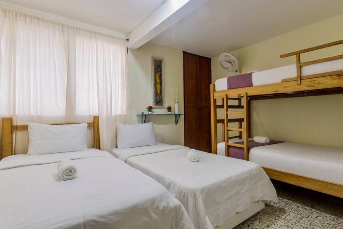 WiFi (free), bed sheets