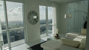 Unclassified image, 2 of 78, button - Downtown Miami Large Penthouse Condo (Miami)