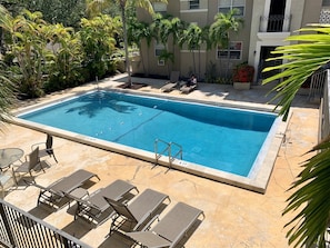 Piscine extérieure