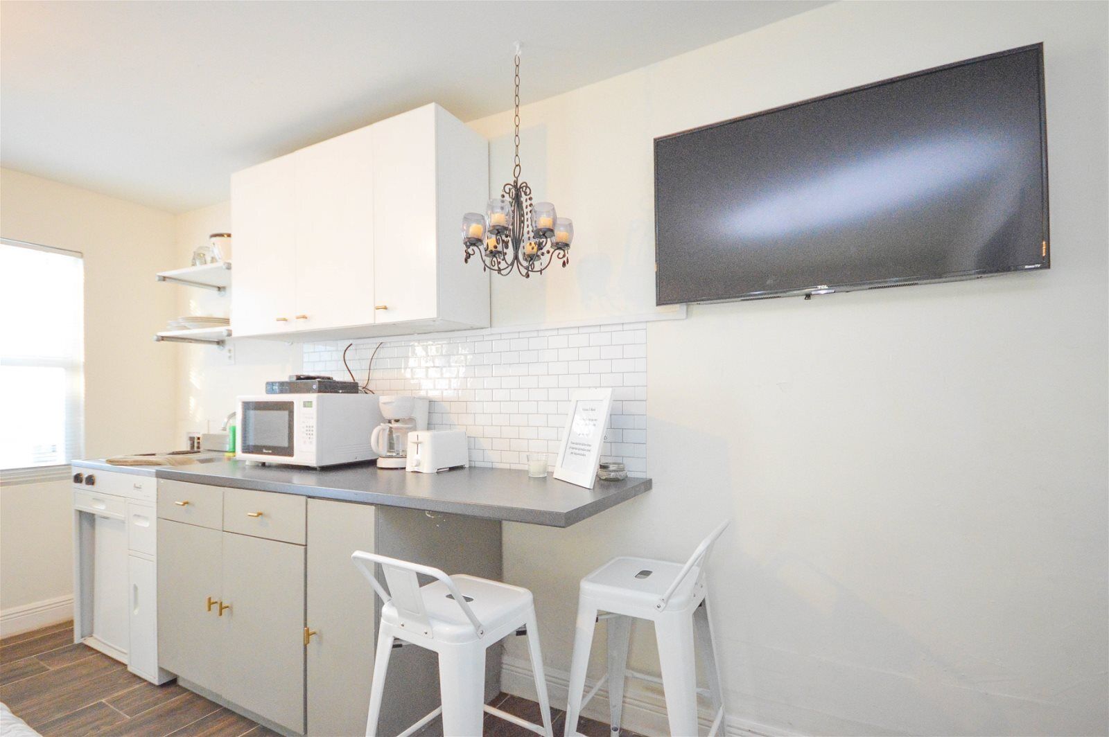 獨棟房屋 | 私人廚房 | 電冰箱、微波爐、烤麵包機、鍋具/餐盤/廚房用品