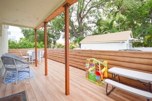 House | Balcony - Miami Guest Cottage w/ Private Pool + Porch (Miami)