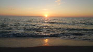 Una playa cerca