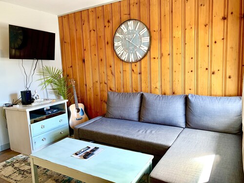 Mountain View Suite - Downtown Private Suite