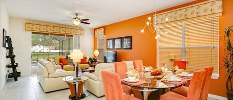 4 kamar tidur dan didekorasi berbeda-beda