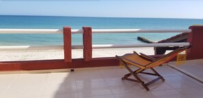Property grounds - A Wave From It All - Chuburna Beach Front, Spacious Family or Romantic Villa (Chelem)