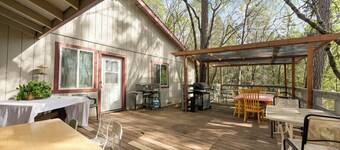Forest Cottage Large Group Retreat 27 beds Sleeps 45