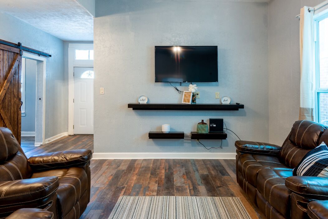 If you are into that rustic farm house style this one's for you!!!