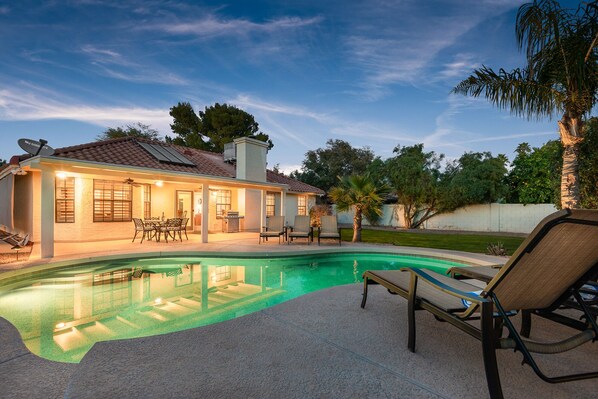 Outdoor pool, a heated pool