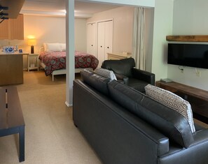 Acceso a internet y ropa de cama 