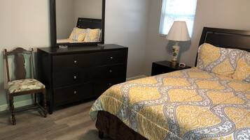 3 Schlafzimmer, Bügeleisen/Bügelbrett, WLAN, Bettwäsche