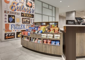 Snack bar - Home2 Suites by Hilton Euless DFW West (Euless)