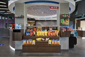 Snack bar