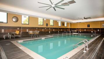 Piscine couverte