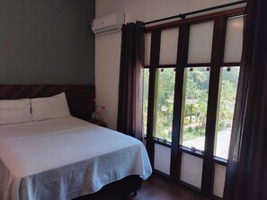 Decoración individual, mobiliario individual, wifi gratis