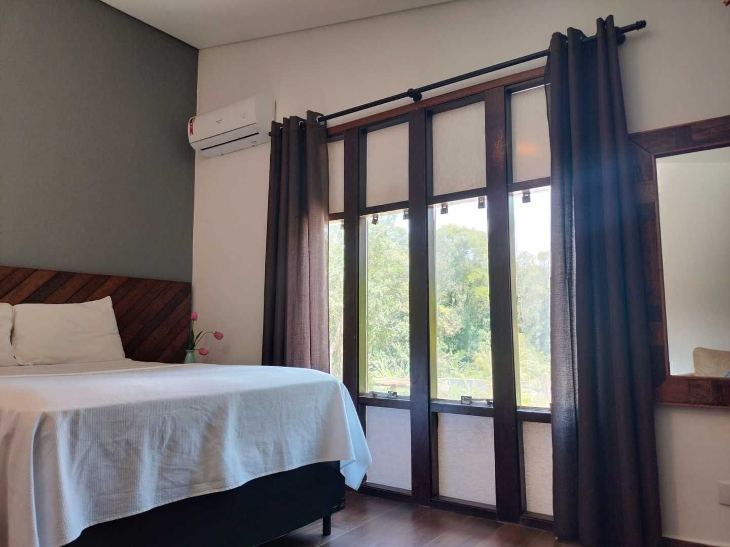 Decoración personalizada, muebles diferentes y wifi gratis 