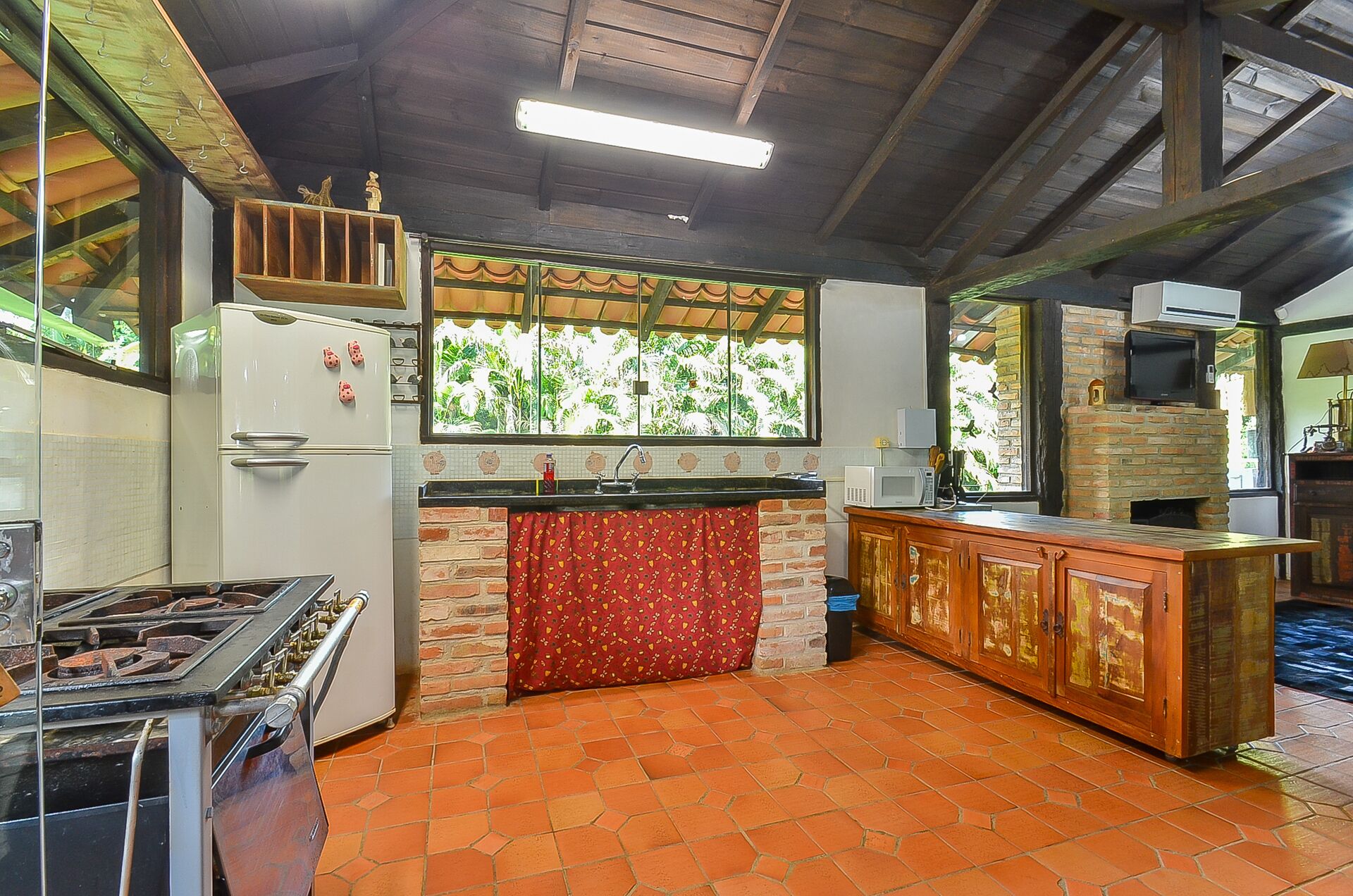 Riverside paradise in Morretes