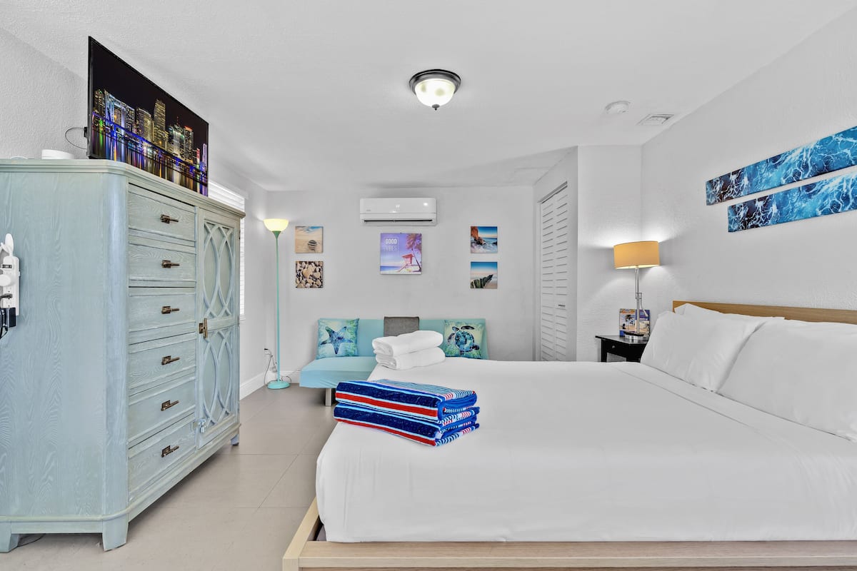 Economy-Studio | Schallisolierte Zimmer, Bügeleisen/Bügelbrett, kostenloses WLAN