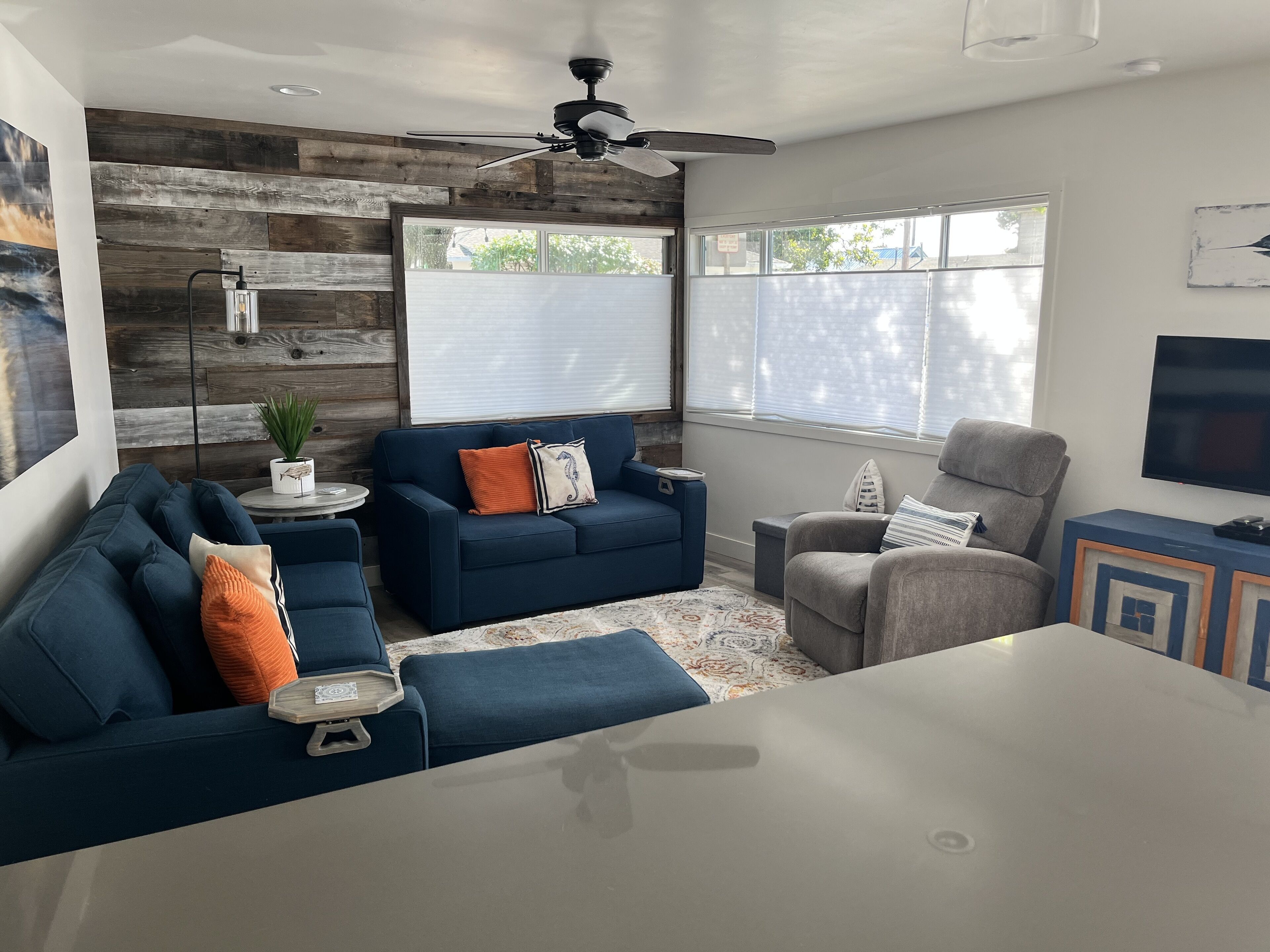 Rustic Modern 1BR in Sunny Seabright