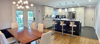 PRIVATE heated pool & hot tub, dogs ok, near Keeneland