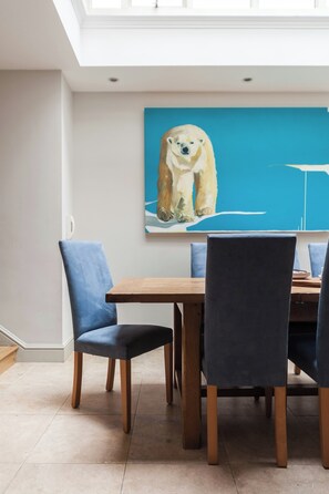 Apartment (3 Bedrooms) | Speisen