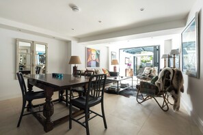 Leilighet (2 Bedrooms) | Innvendig