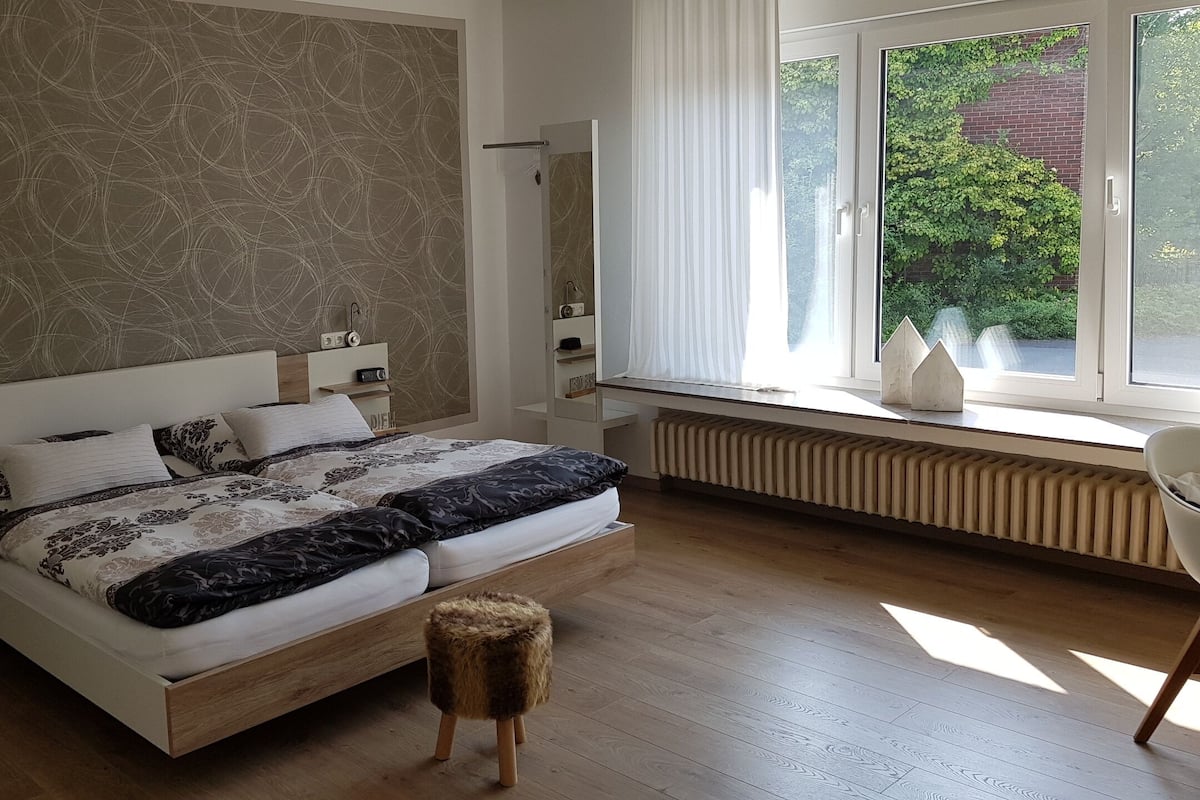 Apartment (Ruhezone) | Down comforters, in-room safe, laptop workspace, blackout drapes