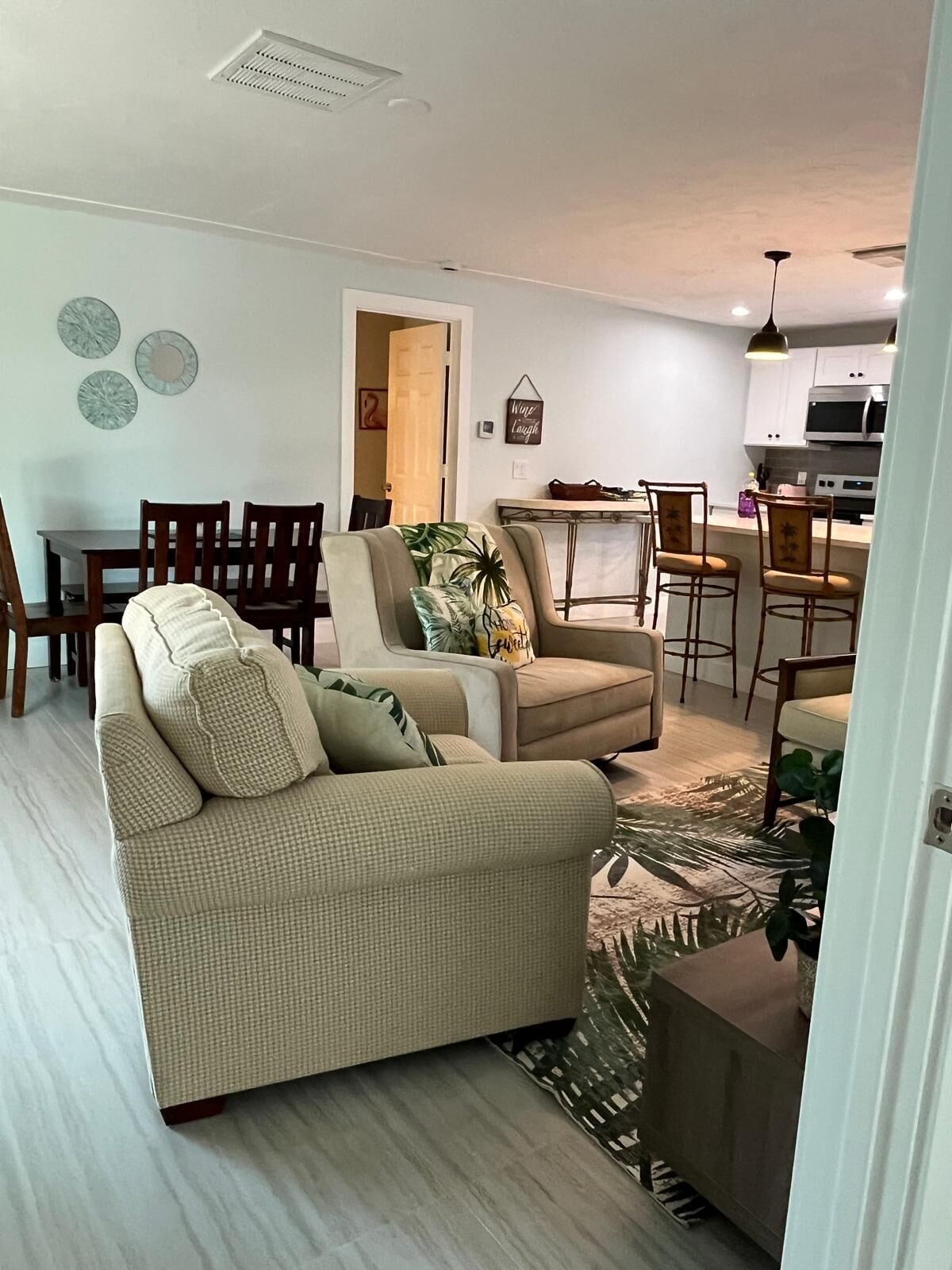 Photo 8 of CENTRALLY LOCATED BEACH HOME, Walk/Bike to Beach,Shops,Dining, Large Fenced Yard