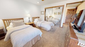 Tabla de planchar con plancha y wifi gratis