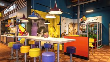 Area giochi per bambini (al coperto)