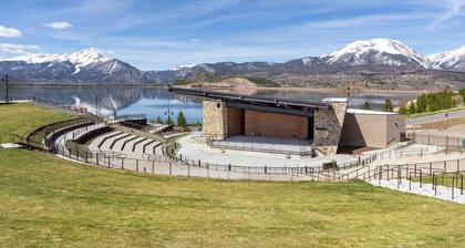 Condo Within Walking Distance to Dining & Marina & Mins from Ski Resorts!