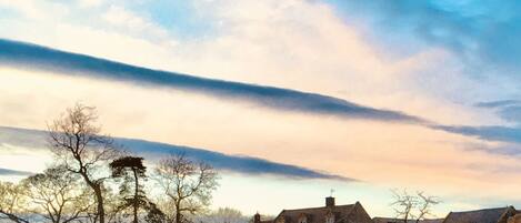 Vista frontal de la propiedad