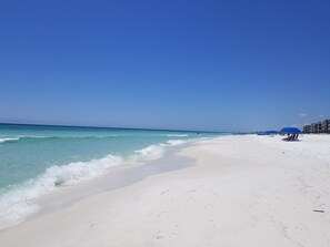 Beach nearby, beach towels, beach bar
