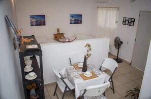 Doppelzimmer | Verdunkelungsvorhänge, Bügeleisen/Bügelbrett, kostenloses WLAN