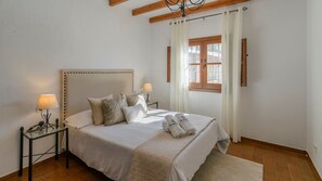 2 bedrooms, iron/ironing board, travel cot, WiFi - Villa Vargas Torrox by Ruralidays (Málaga)