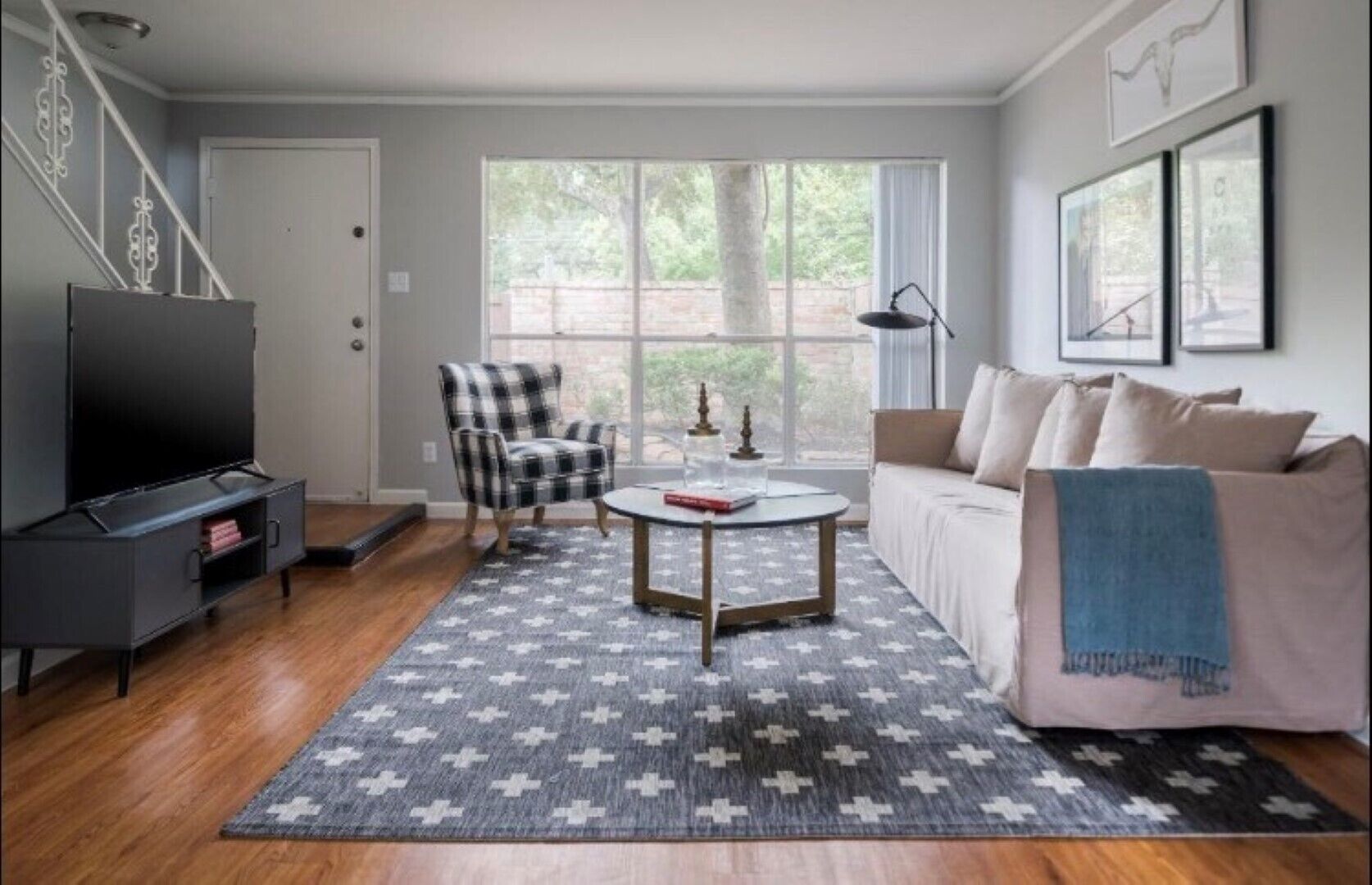 Spacious and Modern Hotel Suites with Heated Pool, Gym and Hot Tub!