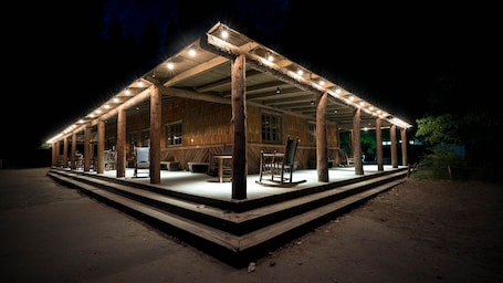 Terraço/pátio. Curry Village