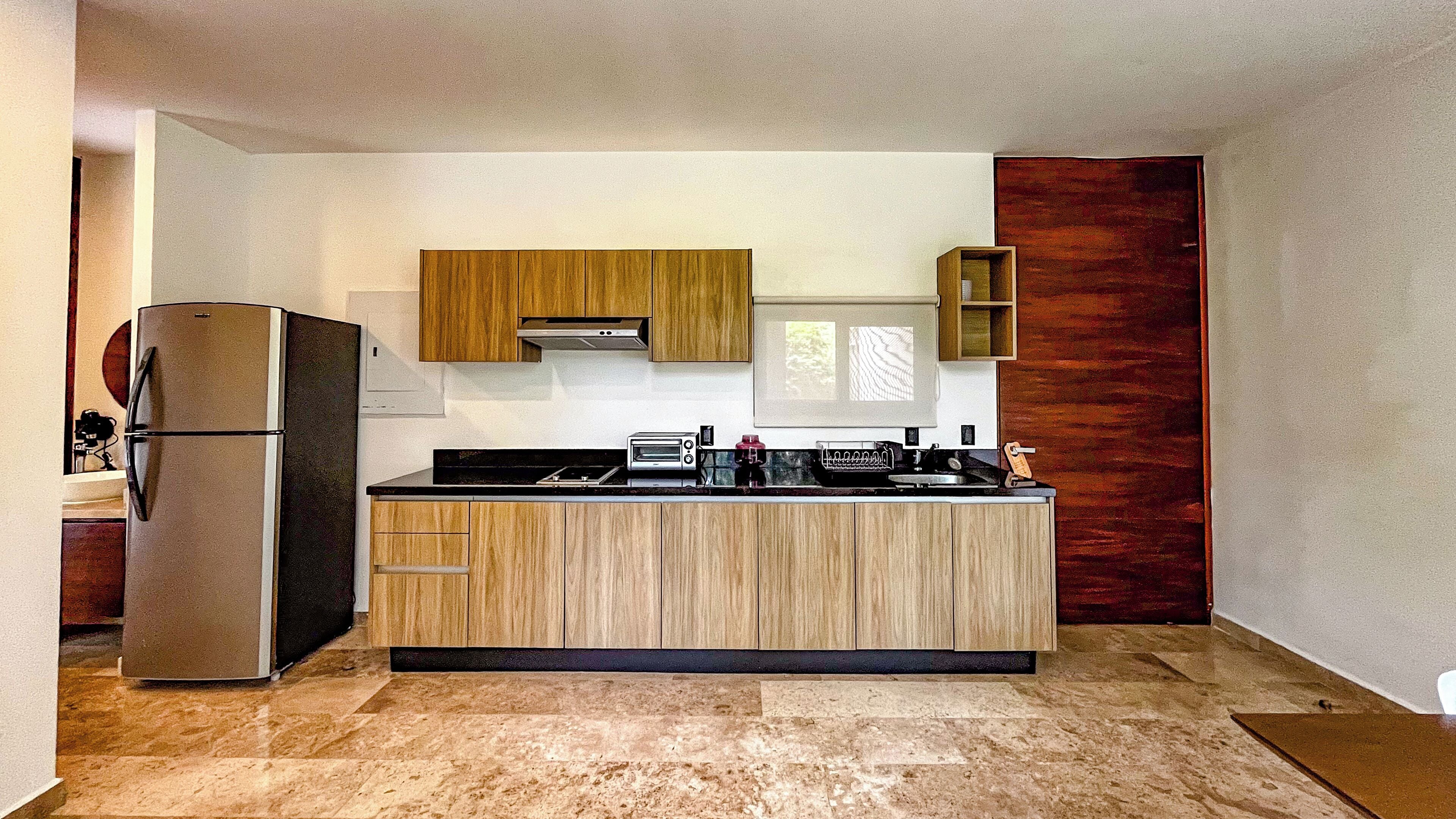 luxury apartment | private kitchen | microwave, espresso maker, coffee/tea maker
