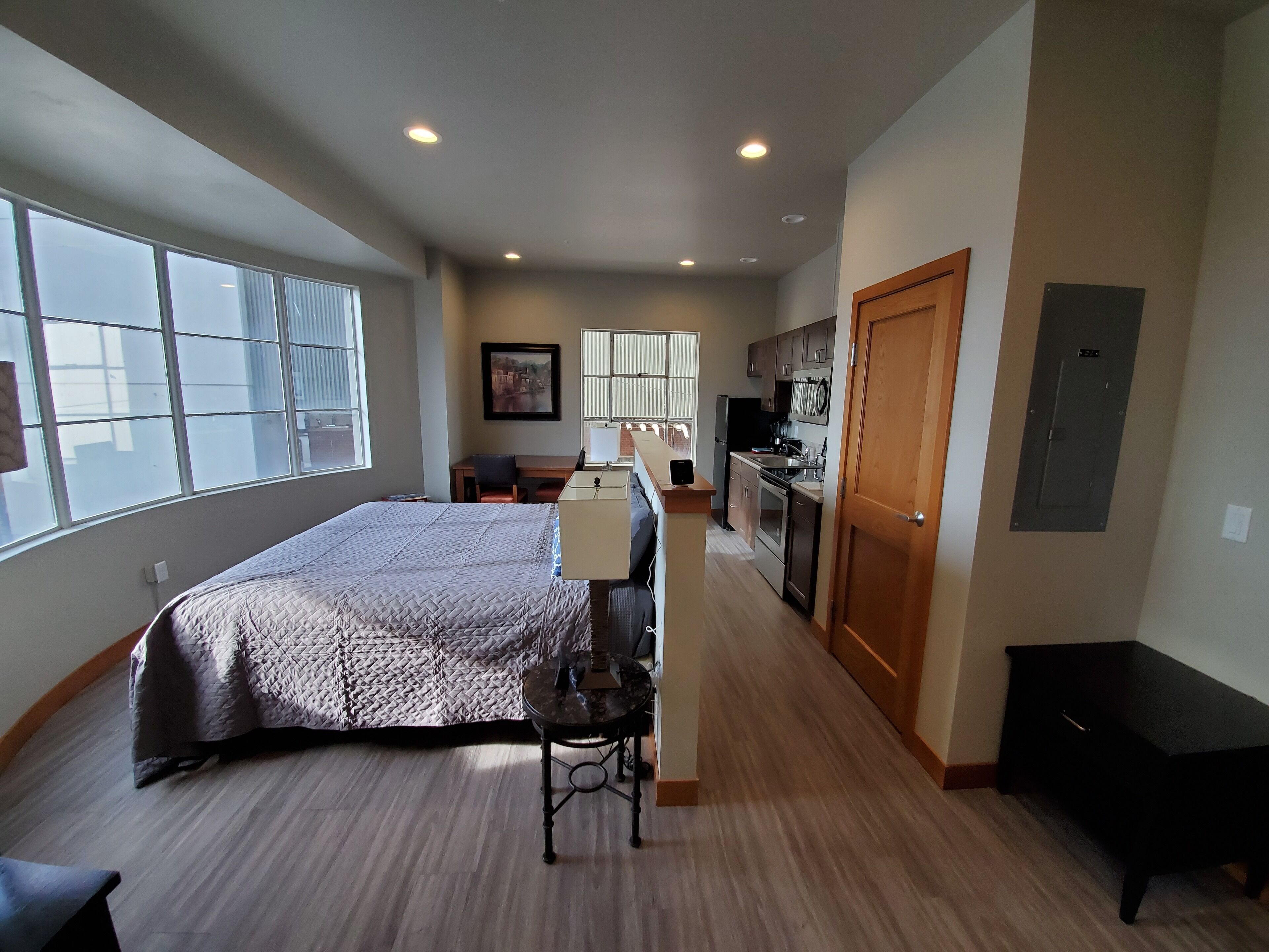 Downtown Studio Apt in Historic 1908 Church - 201