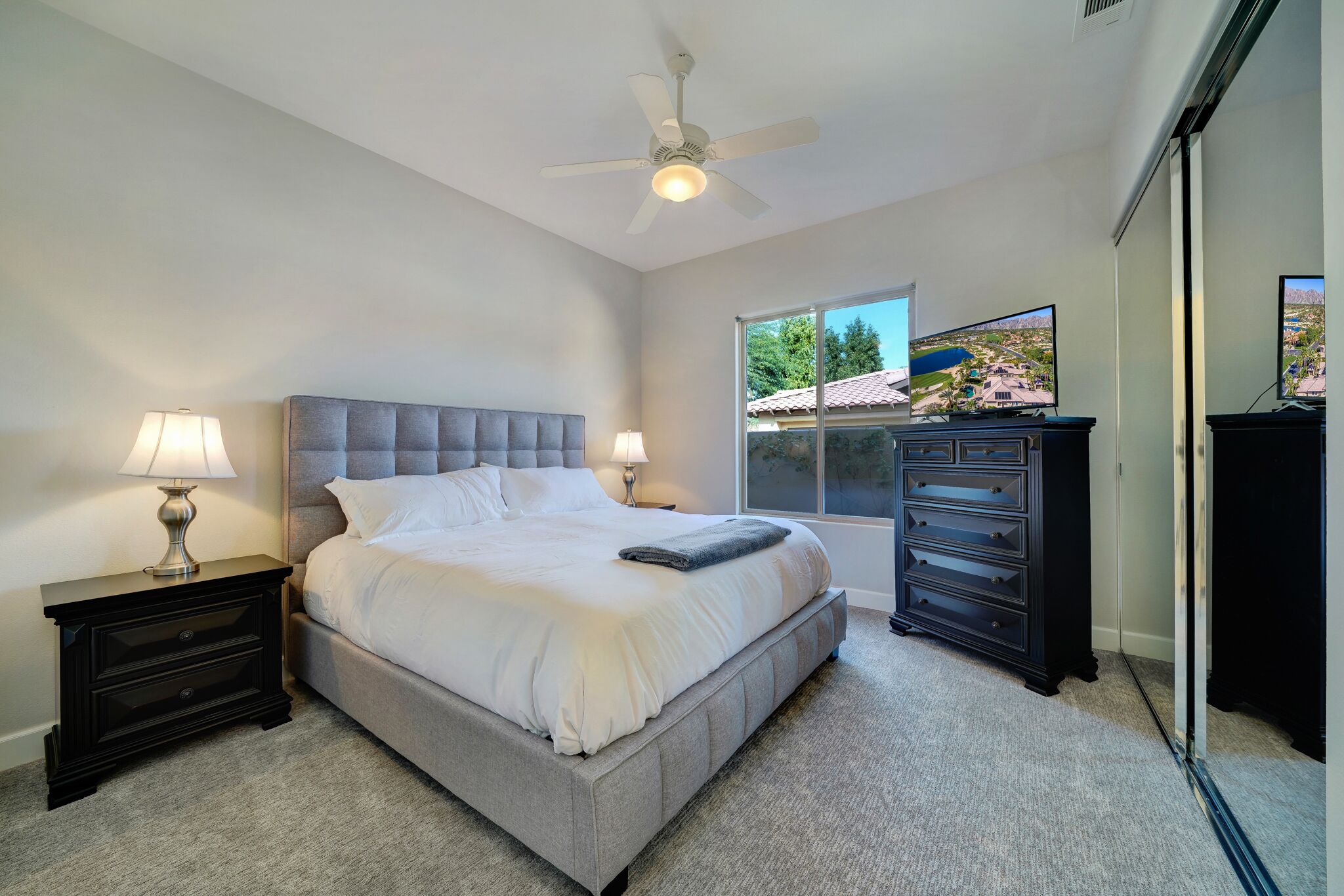 4 bedrooms, iron/ironing board, travel crib, free WiFi