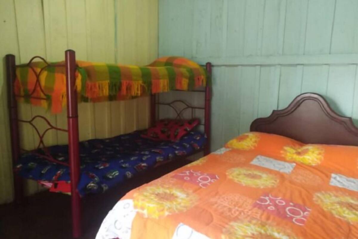 Wifi gratis y ropa de cama