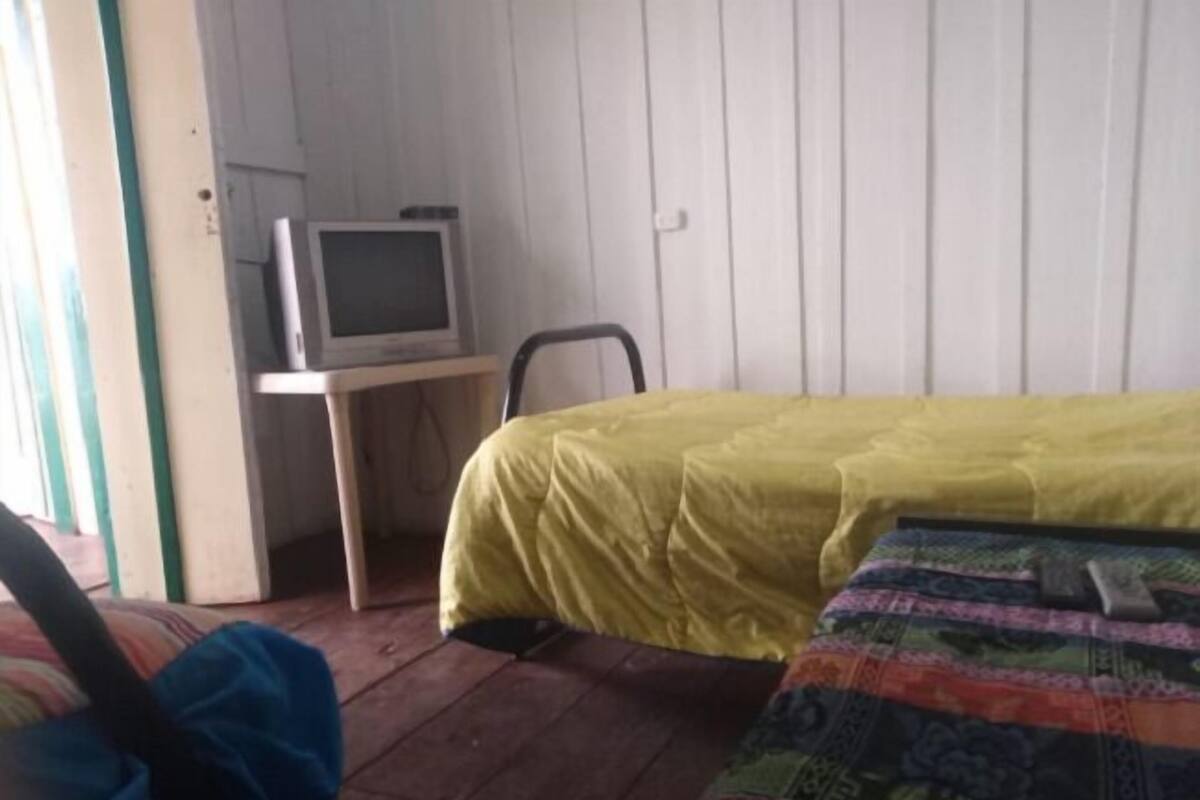 Wifi gratis y ropa de cama