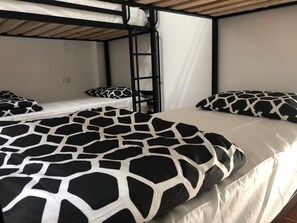 隔音、免費無線上網、床單