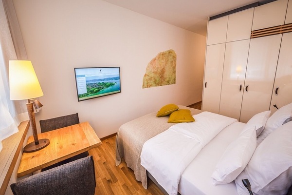 Business Doppelzimmer, 18 qm, ein Wohn-/Schlafzimmer, max. 2 Personen